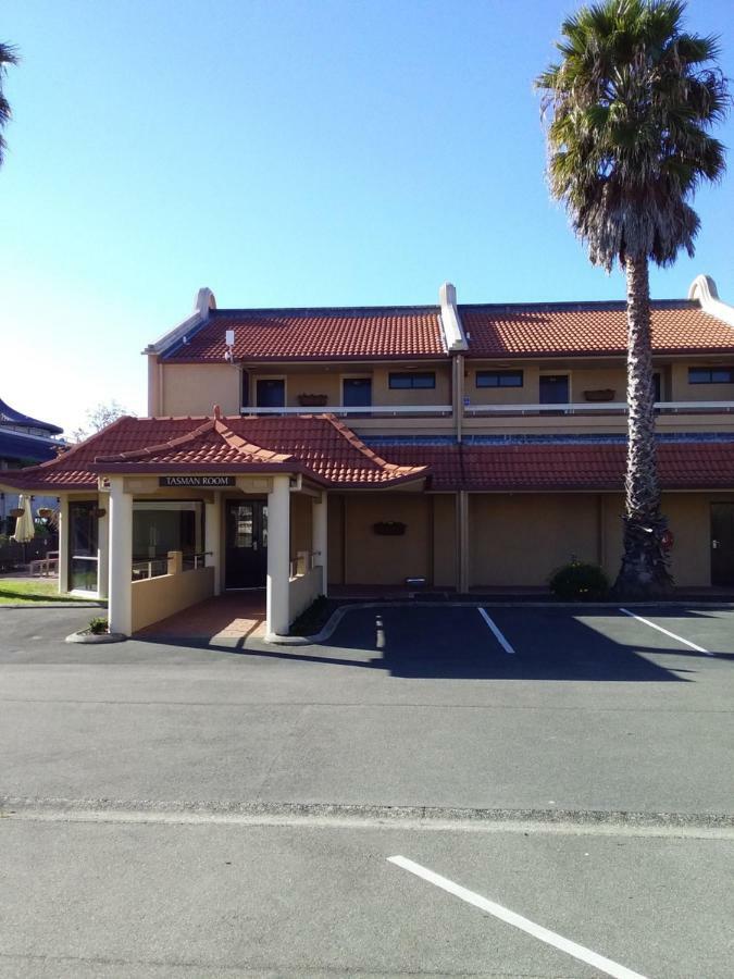 The Beachcomber Hotel Nelson Eksteriør bilde